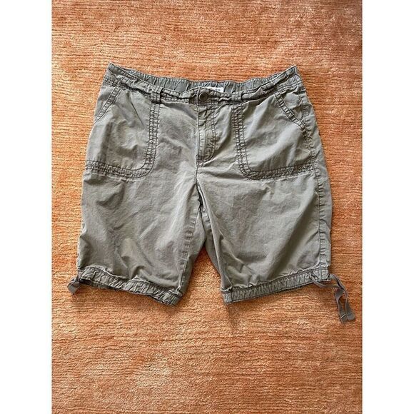 Sold ✈️St Johns Bay Cotton Shorts Size 16 Women’s Great Condition - Picture 1 of 7